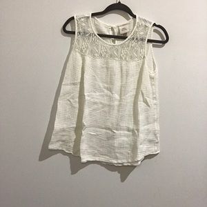 White Sleeveless Tank Top
